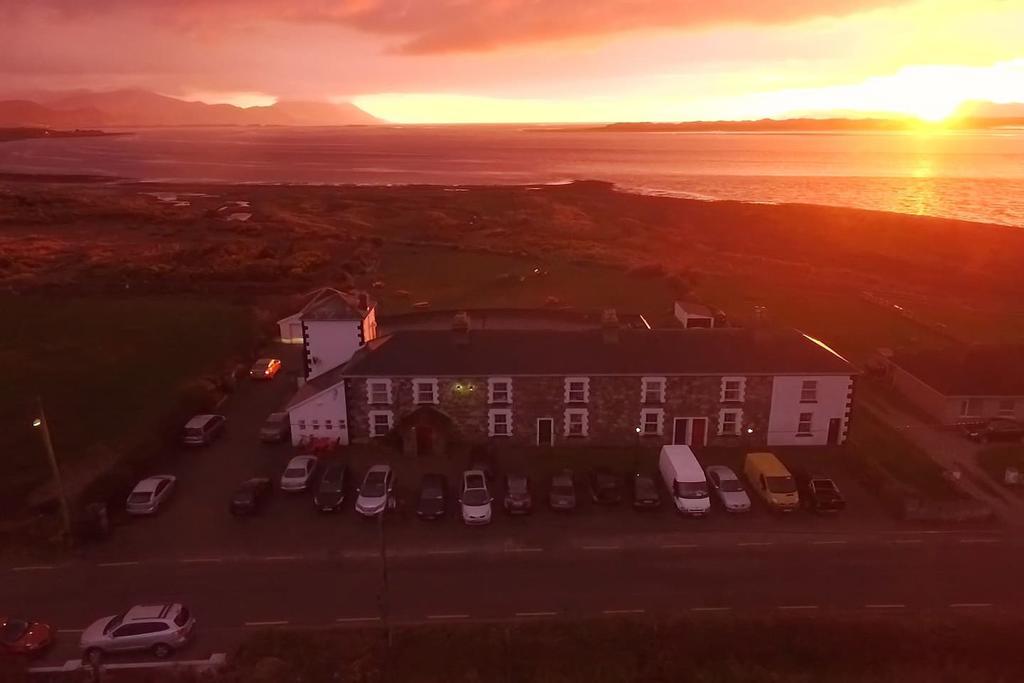 Jacks' Coastguard Cottage Vacation Home グレンバイ エクステリア 写真